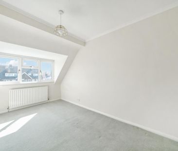 4 bedroom detached house to rent - Photo 6