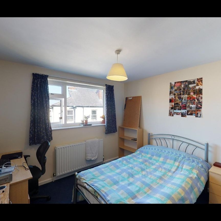Room in a Shared House, Roebuck Road, S6 - Photo 1