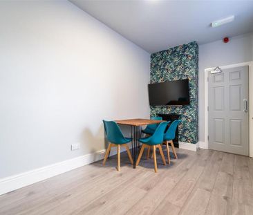 5 bedroom house to rent - Photo 2