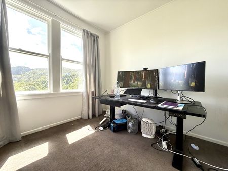 3 Bedroom Flat in Karori - Photo 4