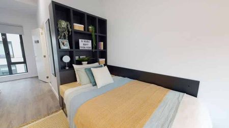 Gold En Suite - Photo 5