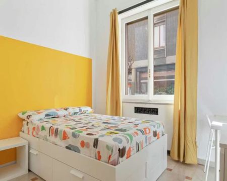 Via Lentasio, Milan, Lombardy 20122 - Photo 2