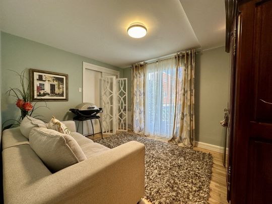 5124 Rue Jarry Est, #A - Photo 1