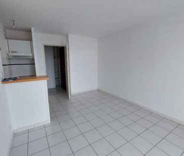 Location Appartement 2 pièces 35m² - Photo 5