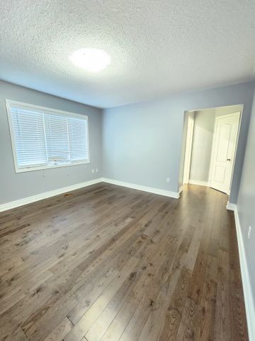 For Lease - 32 Keats Terrace, Brampton, Ontario - Photo 4