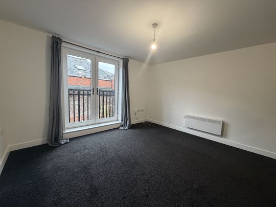 2 Bedroom Apartment for Rent - Photo 1