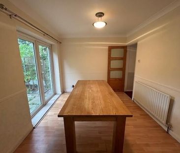 4 bedroom detached house to rent - Photo 6