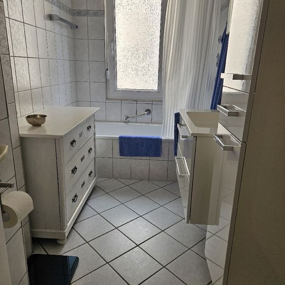 Attraktive Wohnung mit ca. 72 m² Wohnfläche, 3 Zimmern, Balkon und Garage - Foto 1