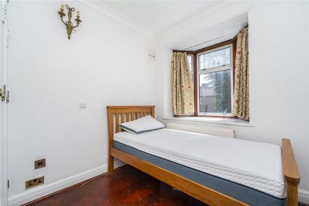 5 bedroom semi-detached house to rent - Photo 4