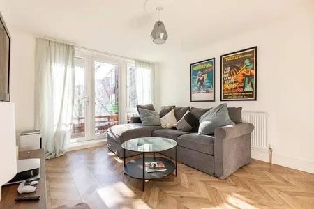 1 Bed Flat, Queen's Rd, SE15 - Photo 2