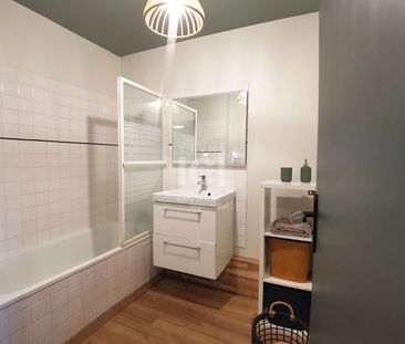 Location Appartement 2 pièces 50m² - Photo 3