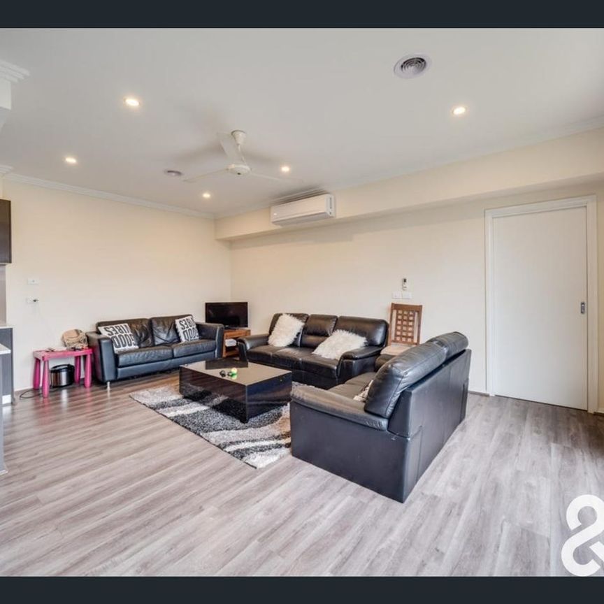 Beautiful Two-Bedroom Townhouse in Convenient Location - Photo 1
