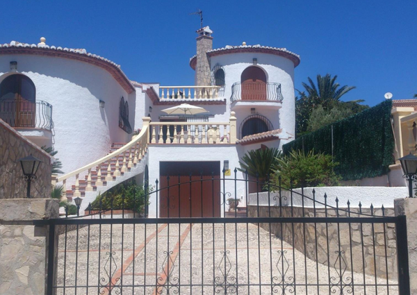 Se alquila chalet en Balco del Mar Jávea