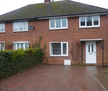 3 bedroom semi-detached house to rent - Photo 1