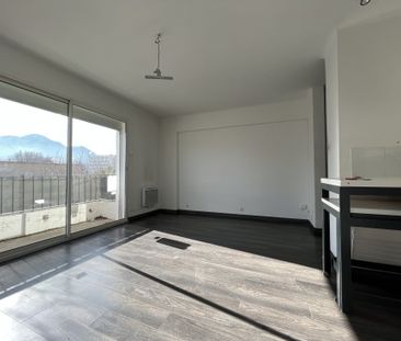 Location Studio 26m² Marseille 13010 Saint Loup - Photo 4