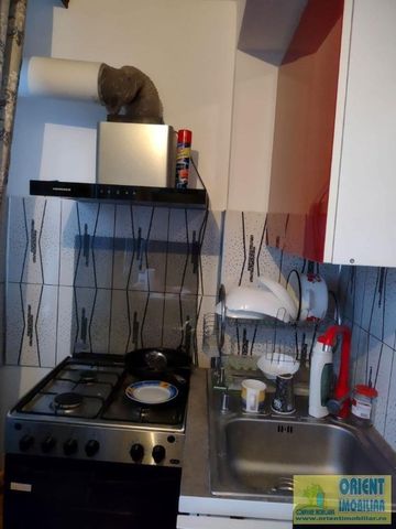 Baba Novac, de inchiriat garsoniera, mobilata, termen lung, 350€ - Photo 3