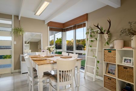 East Albury Charm - Photo 3