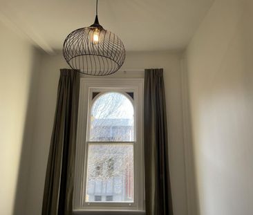 Two-bedroom Central City apartment - Photo 1