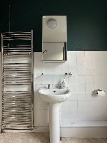 Room in a Shared House, Harold Avenue, LS6 - Photo 5