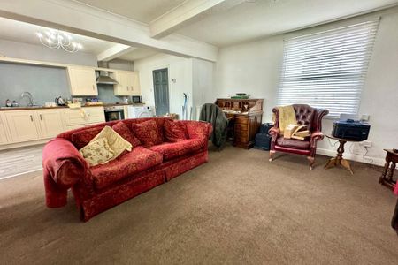 2 bedroom apartment to rent - Photo 3