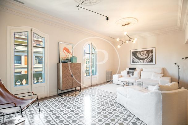 Apartment for rent in the center of Eixample - Photo 1