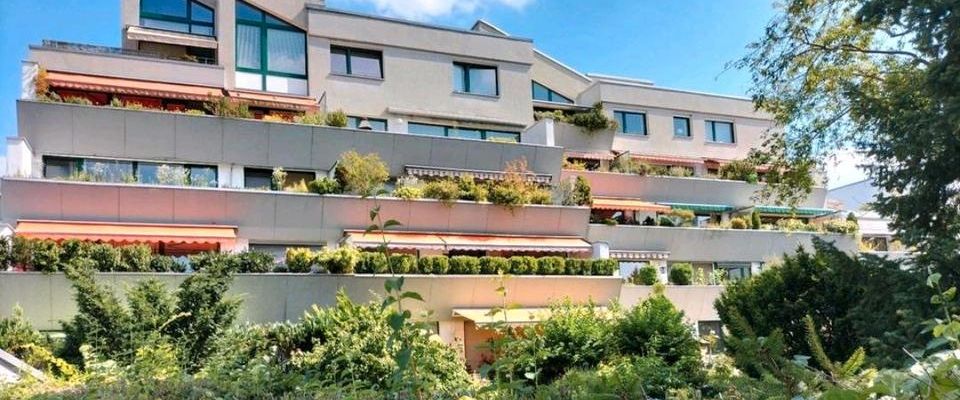 Sonnige, möblierte Terrassenwohnung - Photo 1