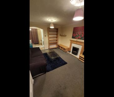 3 Bed Terraced House, Grange Road, LS10 - Photo 1