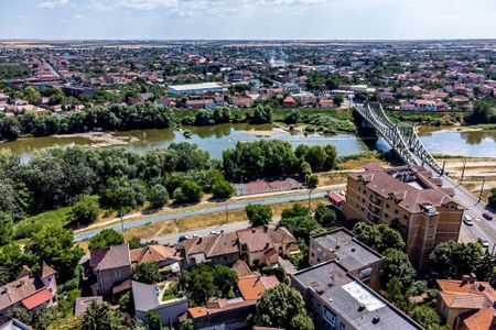 Casă pe Faleza Mureșului - Fotografie 2