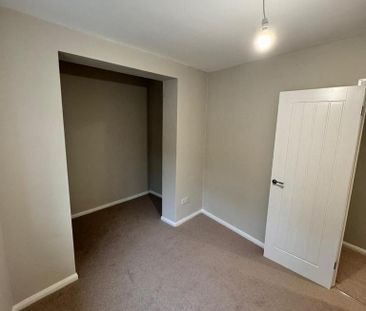 2 bedroom detached bungalow to rent - Photo 5