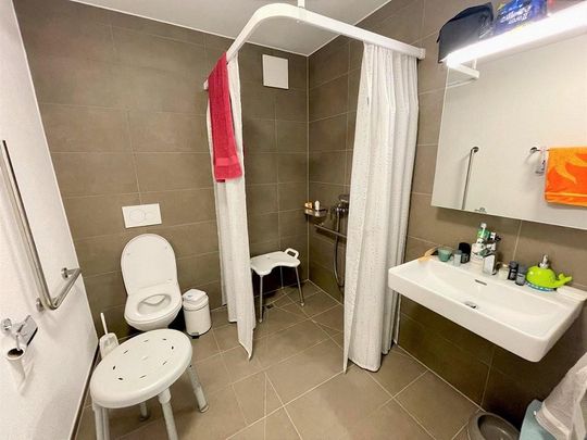 Altersgerechte und moderne 2.5 Zimmer Wohnung - Photo 1