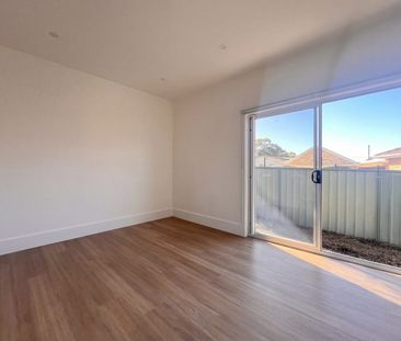 Recently Built Granny Flat in Prime Riverwood Location - Photo 5