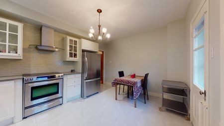 4825 Rue Chabot, Montréal (Le Plateau-Mont-Royal), QC H2H - Photo 3