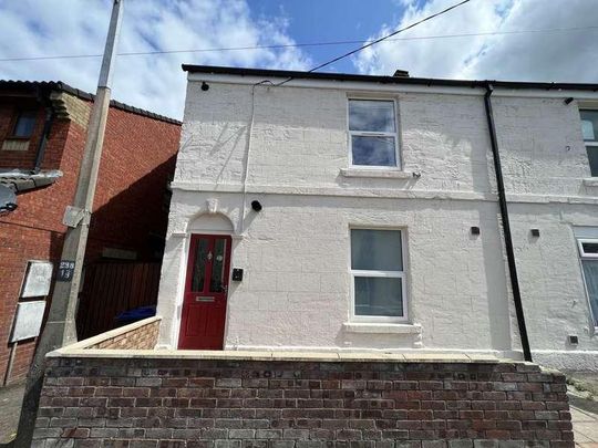 Bond Street, Trowbridge, Wiltshire, BA14 - Photo 1