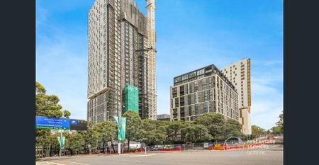 City Views from 2 Bedroom Apartment on Level 31 in Sydney Olympic Park - Photo 4