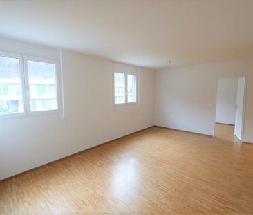 Modern and bright 3.5-room apartment - Photo 2