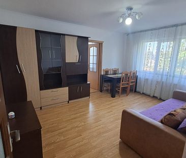 Cosbuc / Spital apartament 2 camere mobilat si utilat - Photo 4