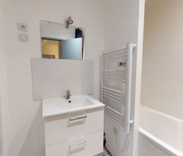 Location Appartement 4 pièces 98 m2 à Saint-Georges-sur-Eure - Photo 3