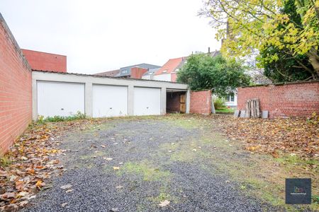 Ruim gelijkvloersappartement met 2 slaapkamers , een zuidgeorienteerde tuin en garage - Foto 4