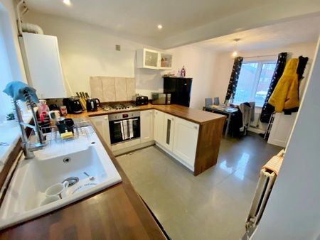 3 bedroom house to rent - Photo 4