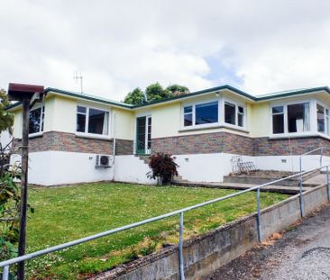 FAMILY HOME WITH VIEWS - Photo 2