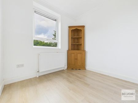 2 bedroom semi-detached house to rent - Photo 2