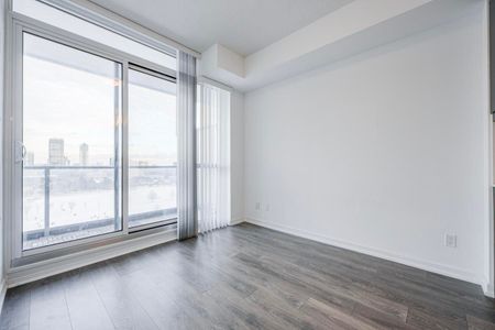 For Lease - 32 Forest Manor Road Unit# 1006, Toronto, Ontario - Photo 3