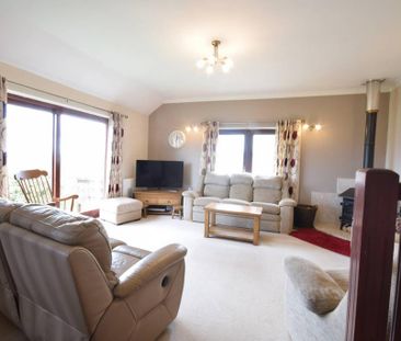 3 bedroom bungalow to rent - Photo 1