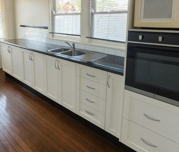 3 Bedroom Home for Rent - Photo 2