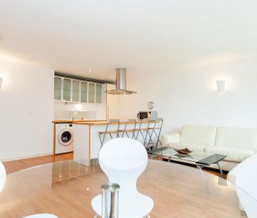 2 bedroom apartment to rent - Photo 6
