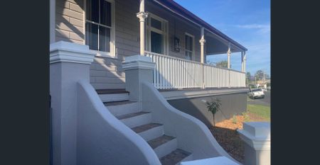 Newly Renovated Long Term BNB Living Doors from Shops and the River - Photo 3