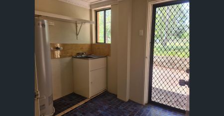 Ground Floor Unit - Photo 4