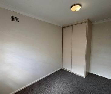 THREE BEDROOM HOME - Photo 6