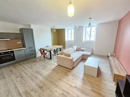 Location Appartement 3 pièces 62 m2 à Guingamp - Photo 2