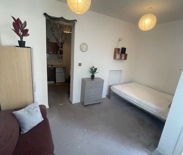 Studio Flat, Hertslet Road, N7 - Photo 6